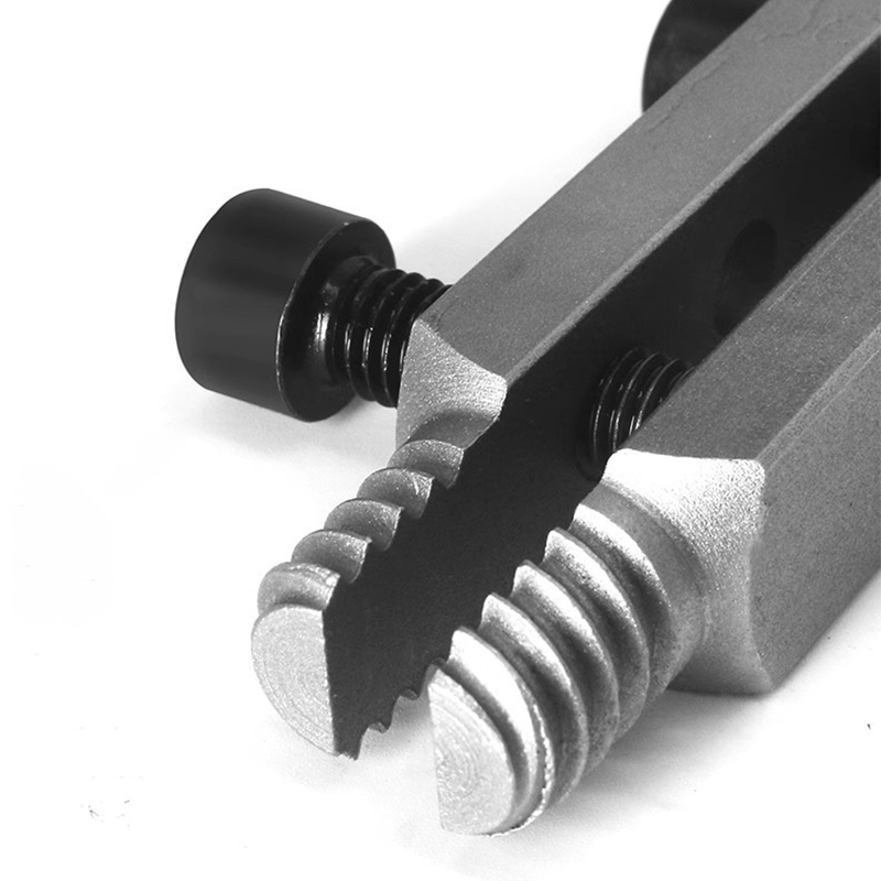 Broken Pipe Extractor Tool