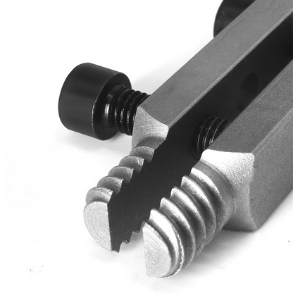 Broken Pipe Extractor Tool